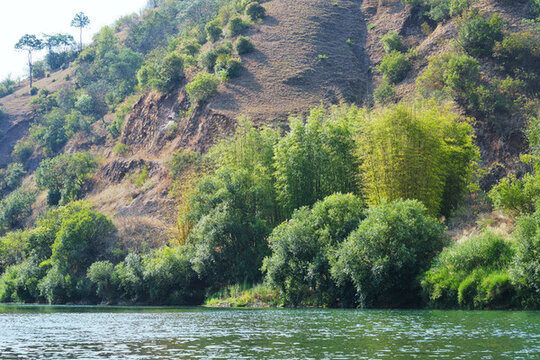 山川河流