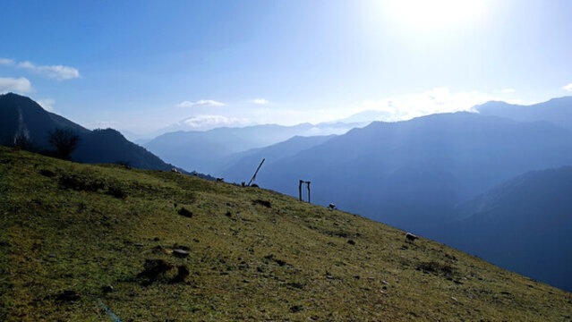 高原草場大山風(fēng)光