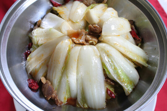 干鍋肉片娃娃菜