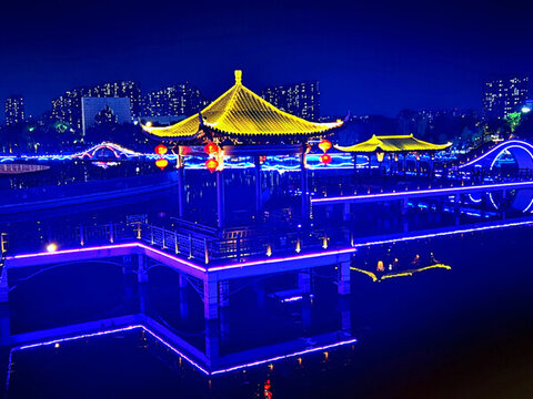 泰安老街夜景