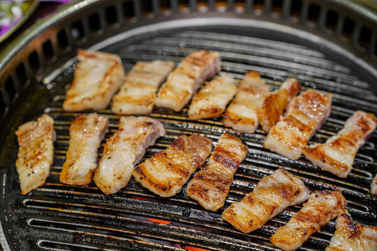 韓式烤肉美食燒烤五花肉