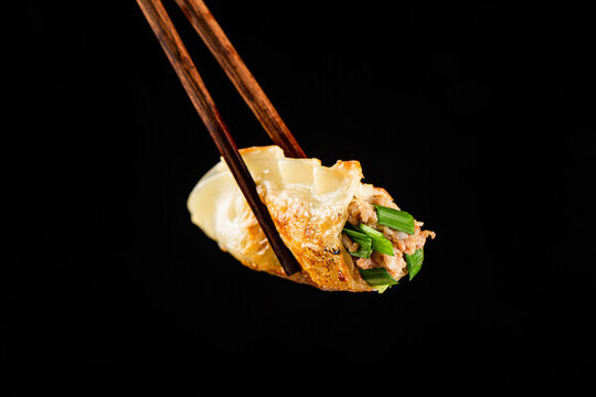 韭菜煎餃