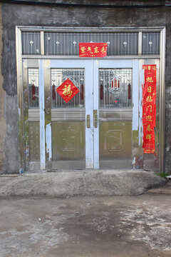民居鐵門