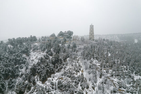 筆架山冬景