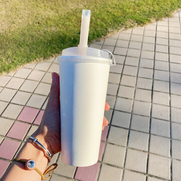 奶茶杯子
