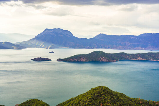 瀘沽湖
