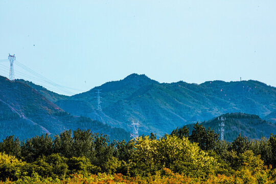山頂電塔