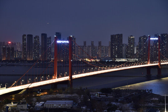 武漢鸚鵡洲長江大橋風(fēng)光夜景