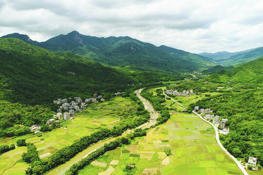 綠色鄉(xiāng)村