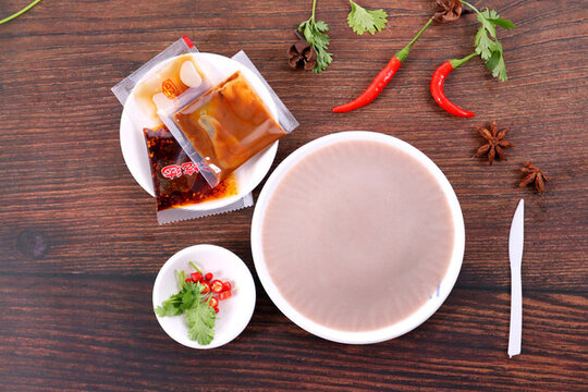 山西美食碗托灌腸