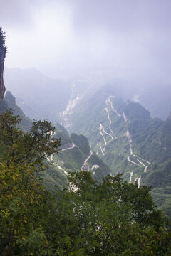 湖南張家界天門山山路十八彎
