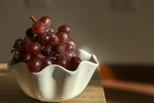 新鲜的漂亮的酸甜的葡萄