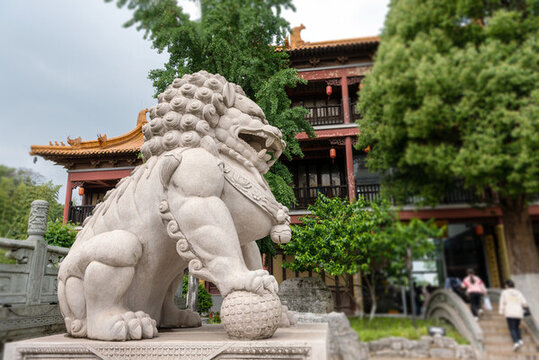 石獅子