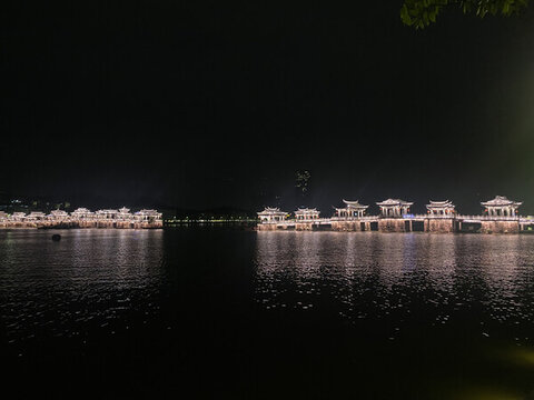 廣濟(jì)橋燈光秀