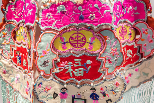 中國福壽紋刺繡云肩