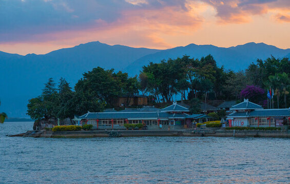 大理洱海夕陽傍晚