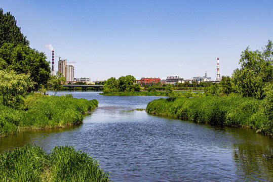 夏日松花江