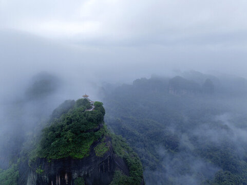 韶關(guān)丹霞山