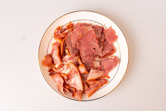 鹵肉拼盤(pán)豬頭肉牛肉