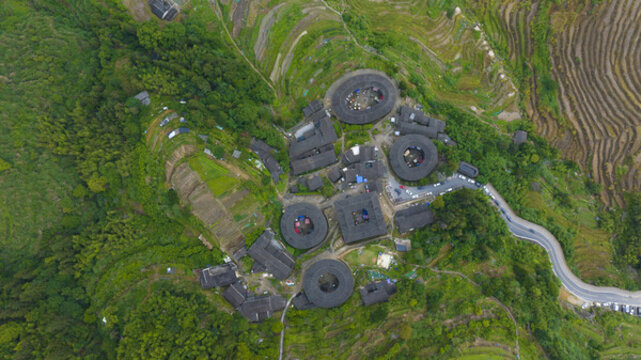 福建南靖土樓四菜一湯土樓群
