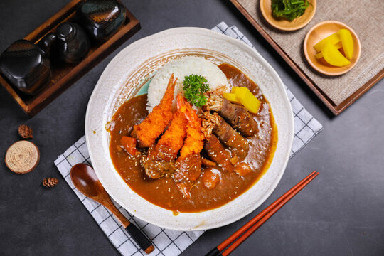 日料外賣咖喱大蝦飯
