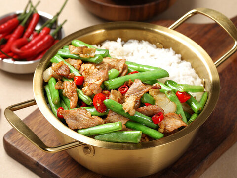 四季豆炒肉蓋碼飯