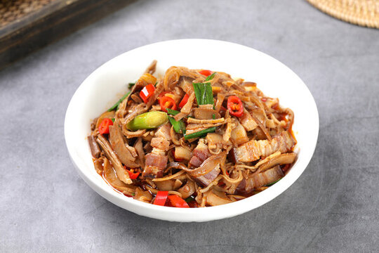 煙筍炒臘肉