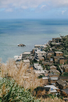 東極島