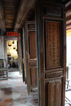 潮居廂門1