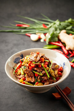 小炒黃牛肉