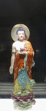 景德鎮(zhèn)菩薩像瓷雕特寫