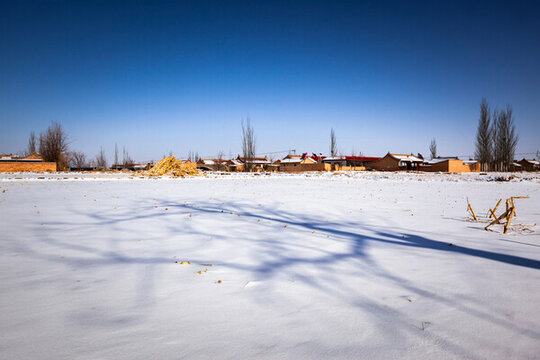 農(nóng)村雪景