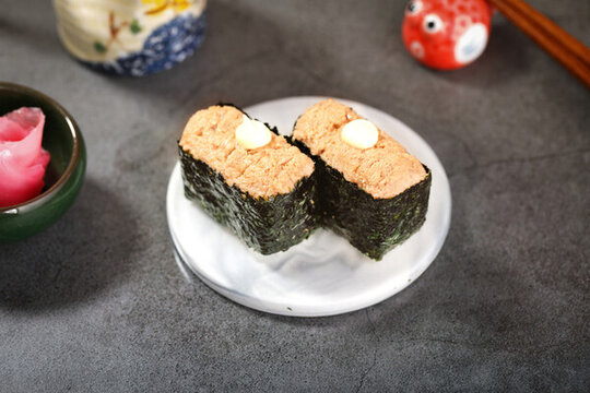 吞拿魚壽司