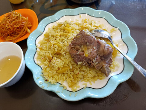 新疆羊肉抓飯