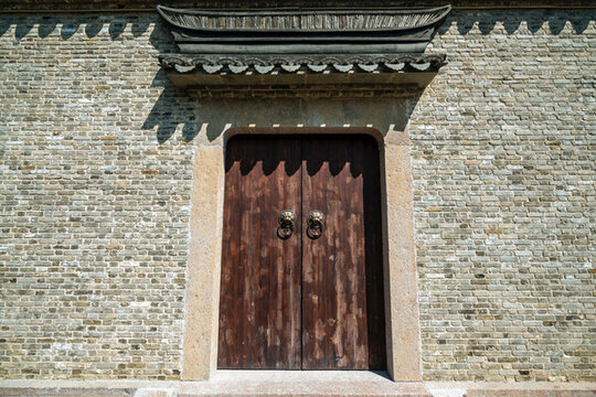 古鎮(zhèn)民居大門