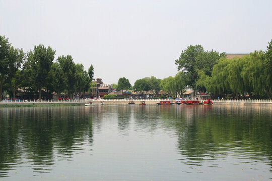什剎海夏季景色