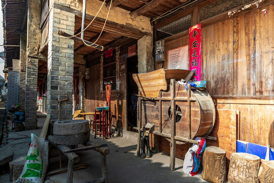 原始農(nóng)村農(nóng)耕器具風(fēng)車