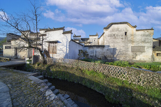 黟縣關(guān)麓村