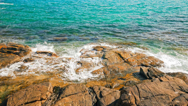 海邊浪花