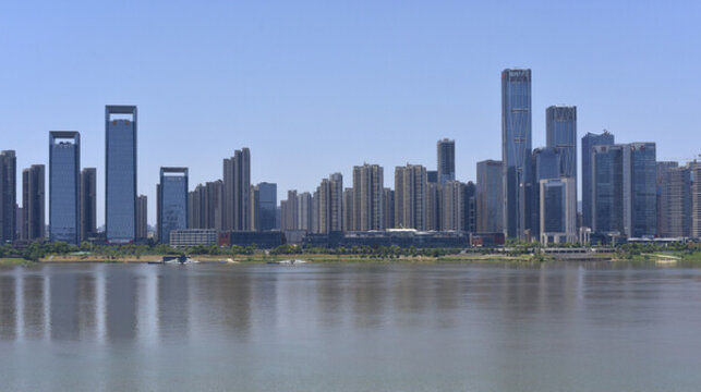 長沙湘江江畔的建筑群