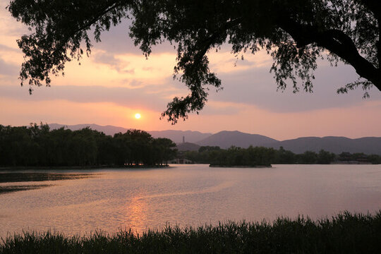 北京頤和園夕陽