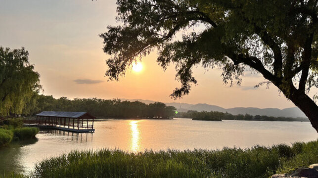 北京頤和園夕陽