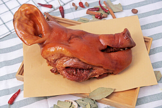 鹵豬頭肉