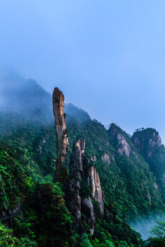 三清山巨蟒峰風(fēng)光