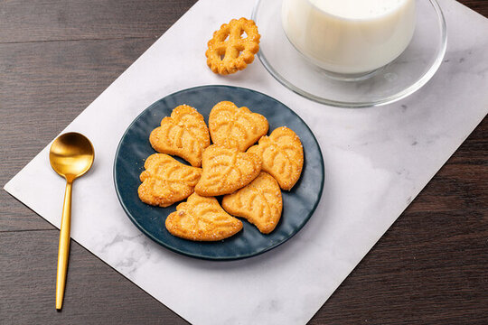 餅干點(diǎn)心