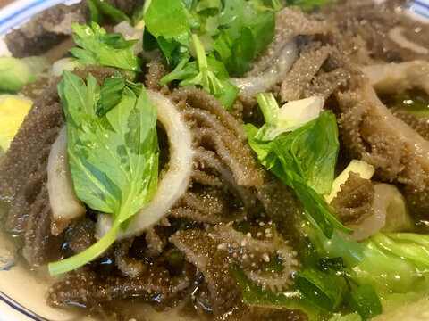 蹺腳牛肉