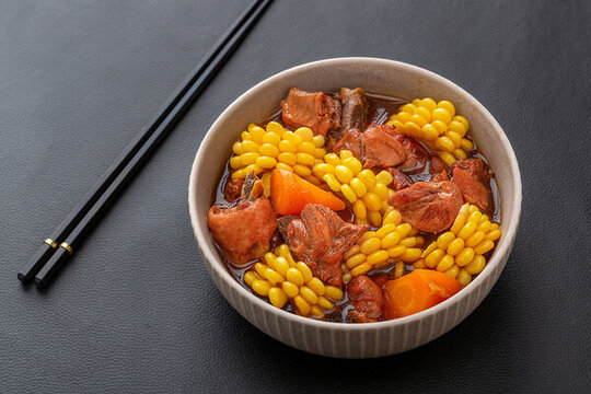 雞肉燉玉米