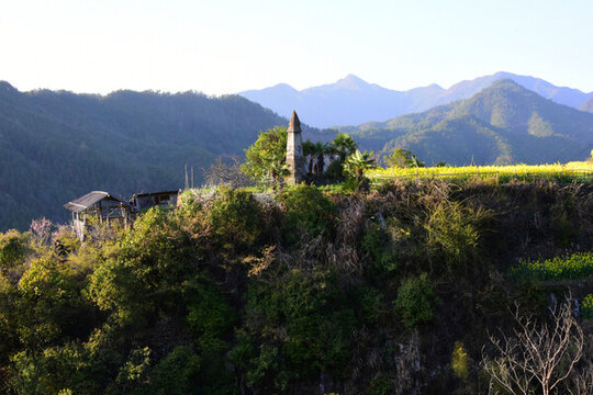 查平坦高塔