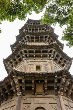 鎮(zhèn)國塔