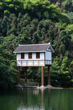 鵝眉山清音湖